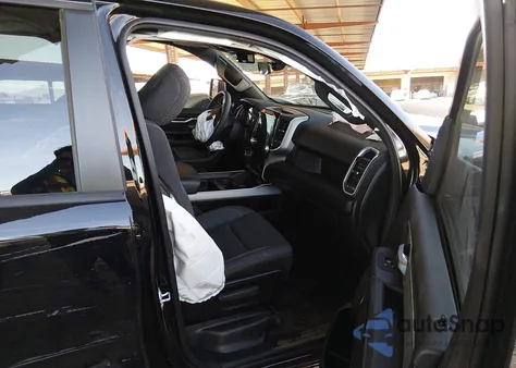 2025 Ram 1500 Big Horn 4X4 5'7 Box z USA, uszkodzony, nr VIN 1C6RRFFG4SN648278